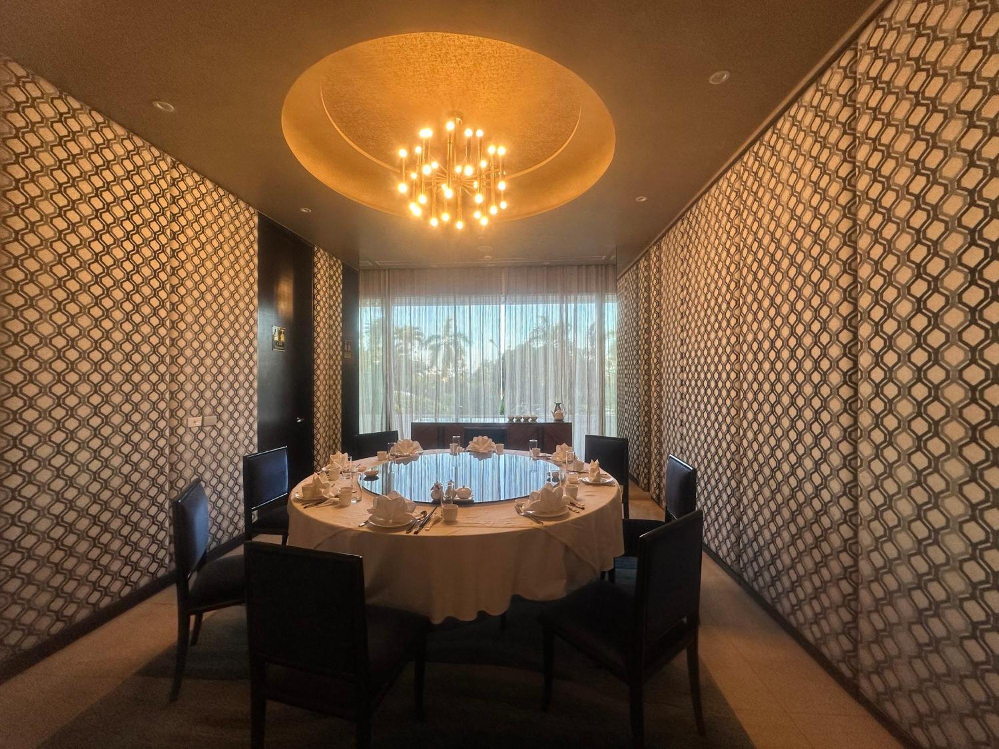 Marco Polo Plaza Cebu Ξενοδοχείο Εξωτερικό φωτογραφία Private dining room at the restaurant
